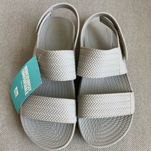 Reef Vista water sandals